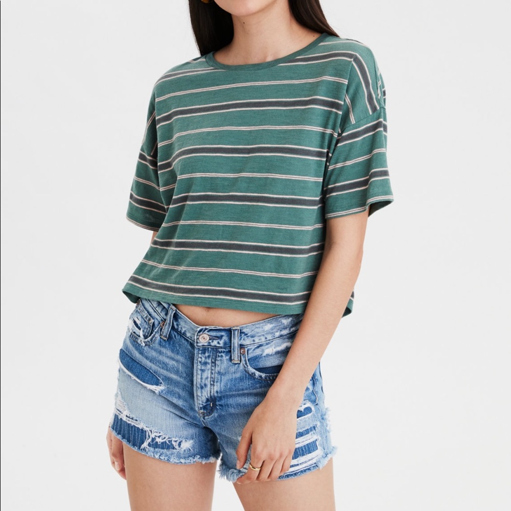 American Eagle boxy crop